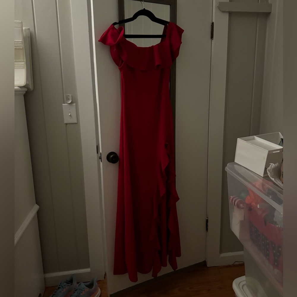 Red fashion nova formal maxi dress/gown NWT
